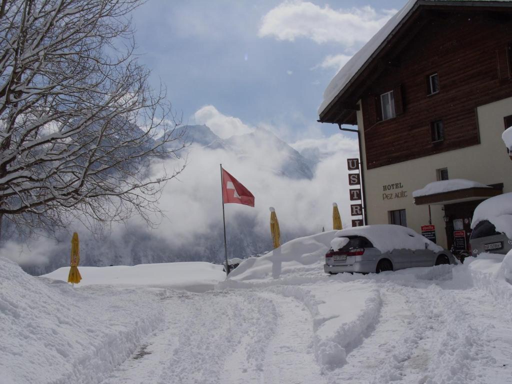 Hotel Pez Ault Disentis Eksteriør billede