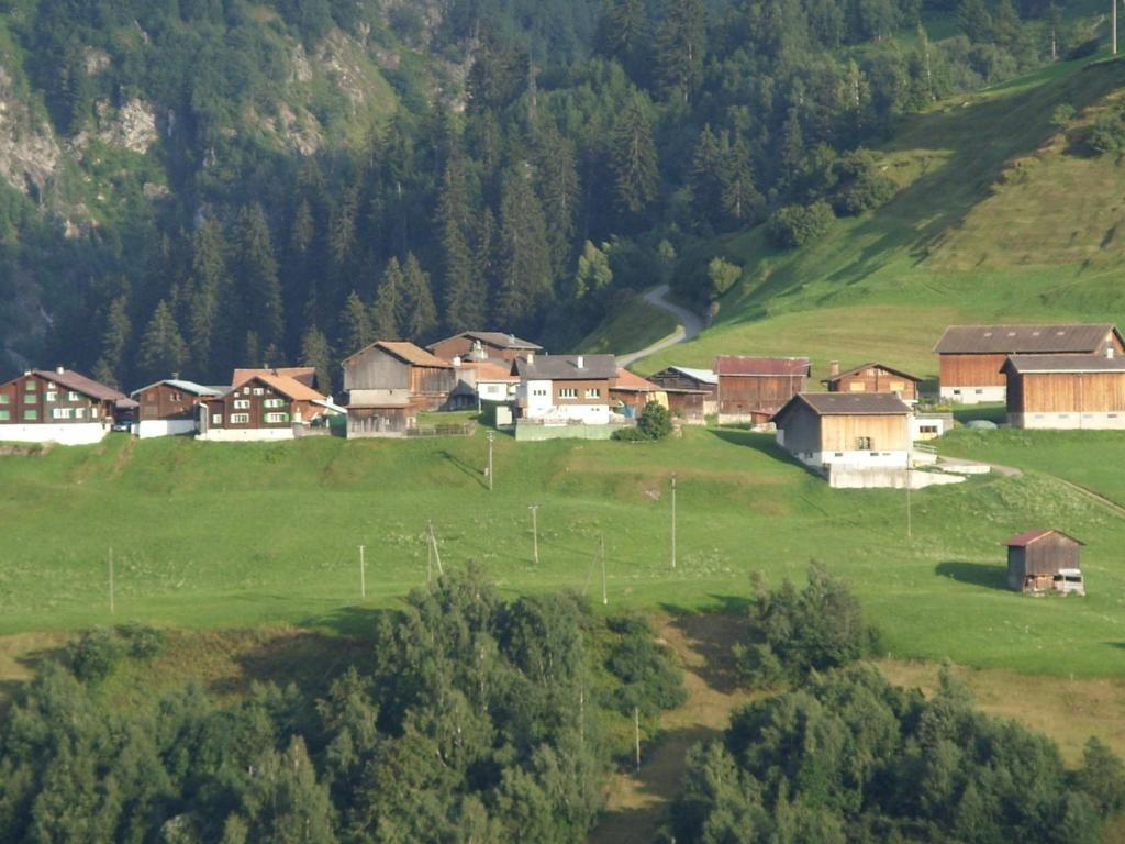 Hotel Pez Ault Disentis Eksteriør billede