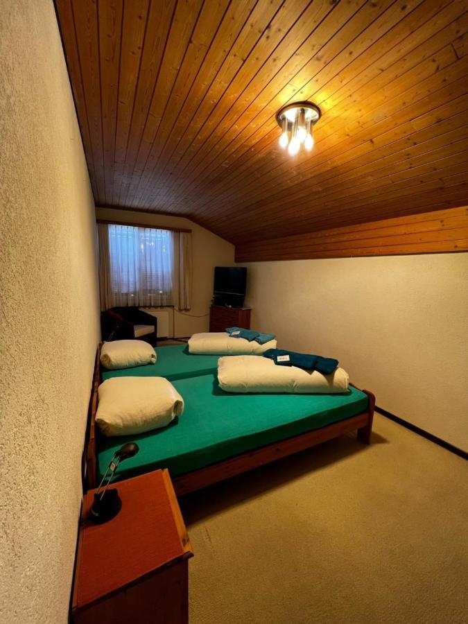 Hotel Pez Ault Disentis Eksteriør billede