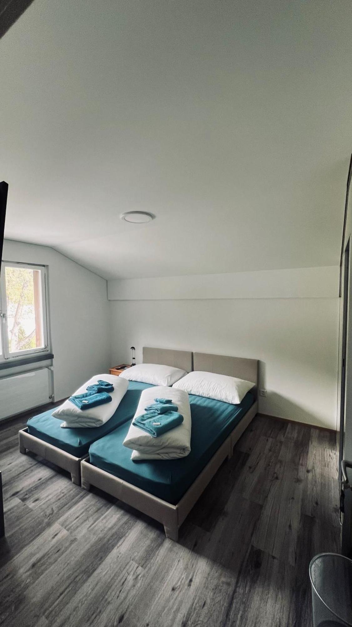 Hotel Pez Ault Disentis Eksteriør billede